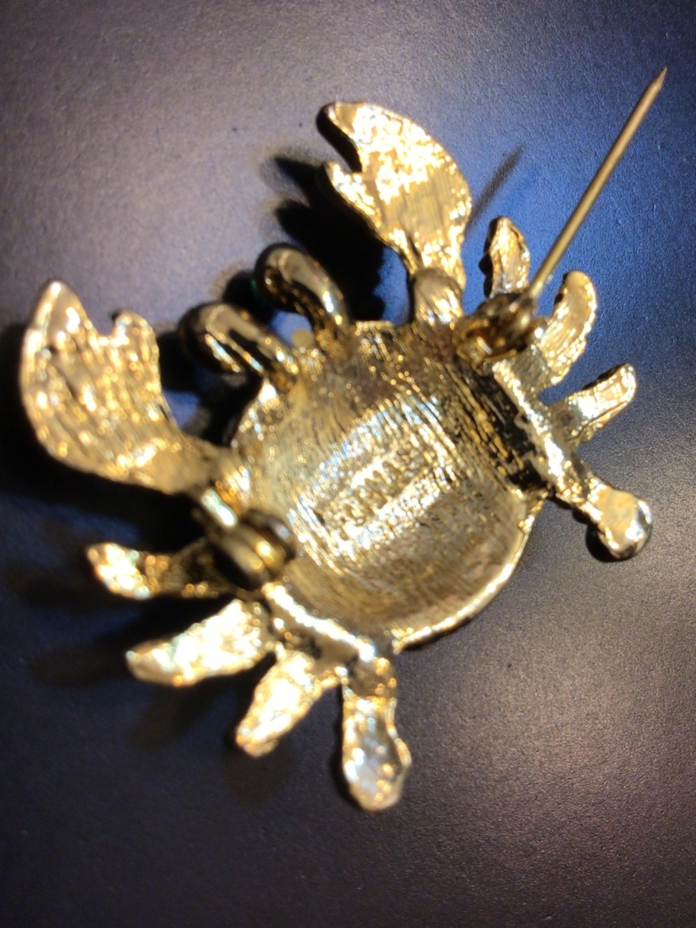 FORNASH Signed Novelty Gold-tone Crab Crystal Brooch Beach Theme - Picture 10 of 15